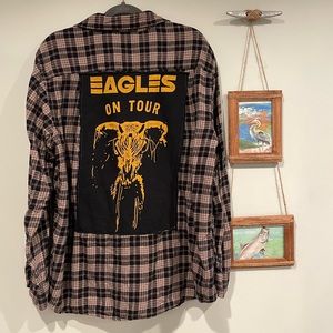 EAGLES BAND FLANNEL. OVERSIZED FIT NO SIZE OR TAGS BOUTIQUE BUY